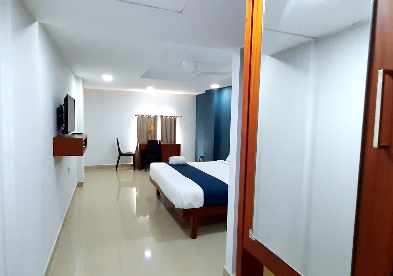 The Reach Hotel — Rooms