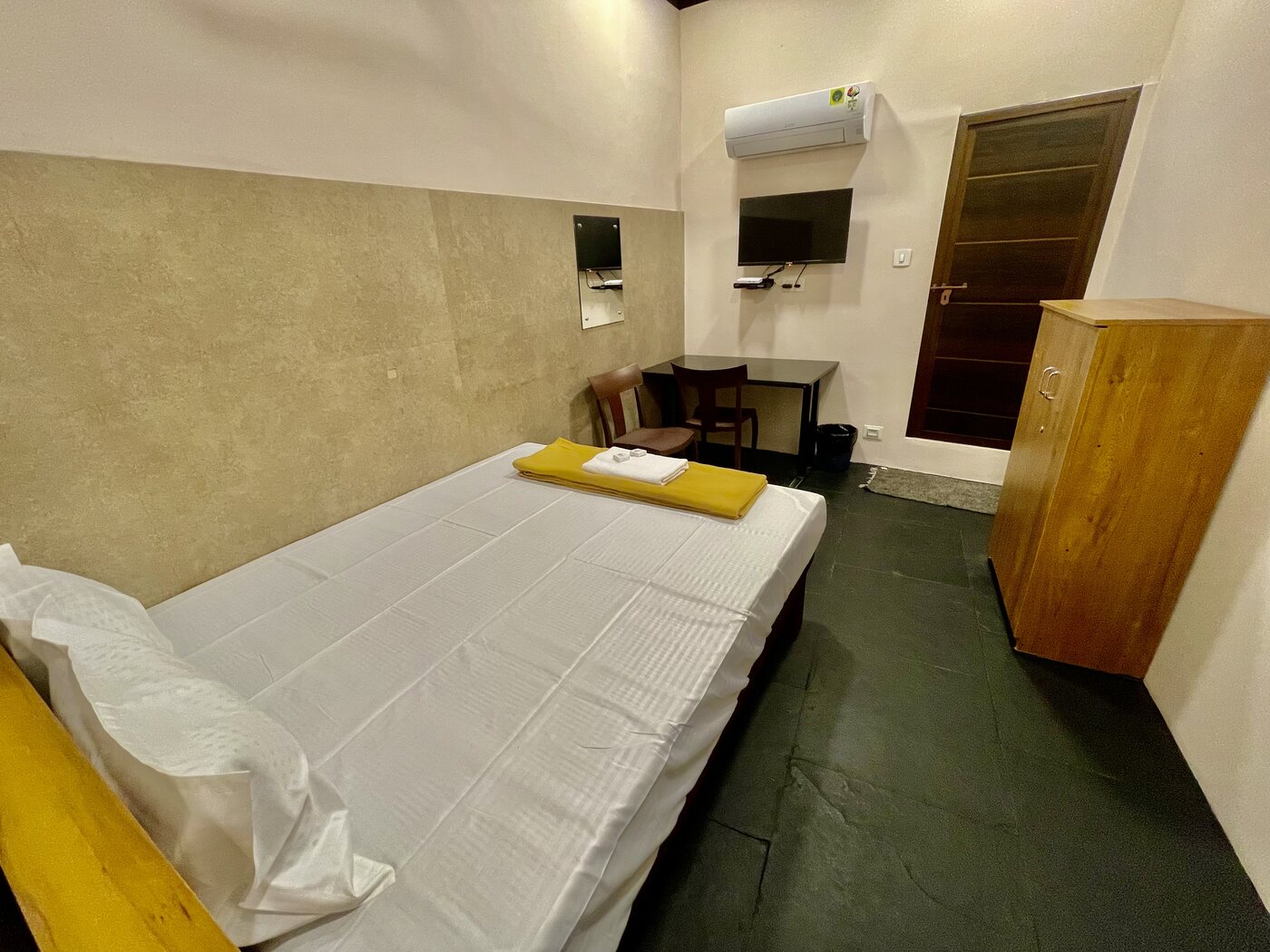 Reach Residency — Rooms