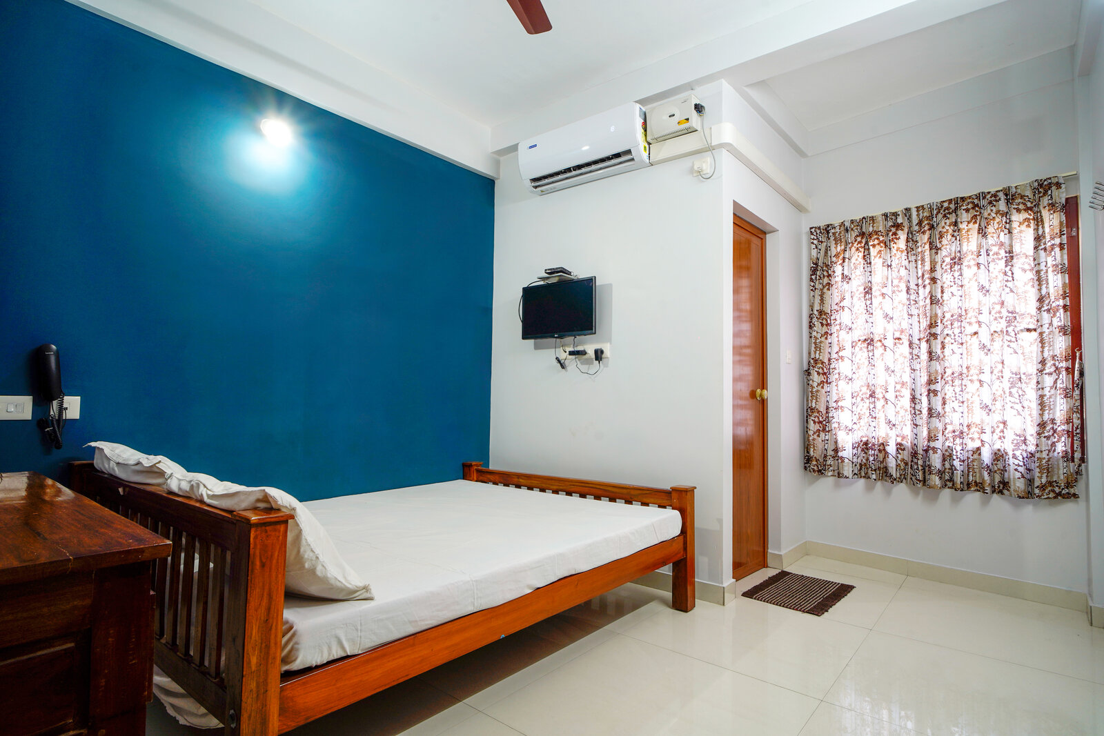 Reach Residency — Rooms